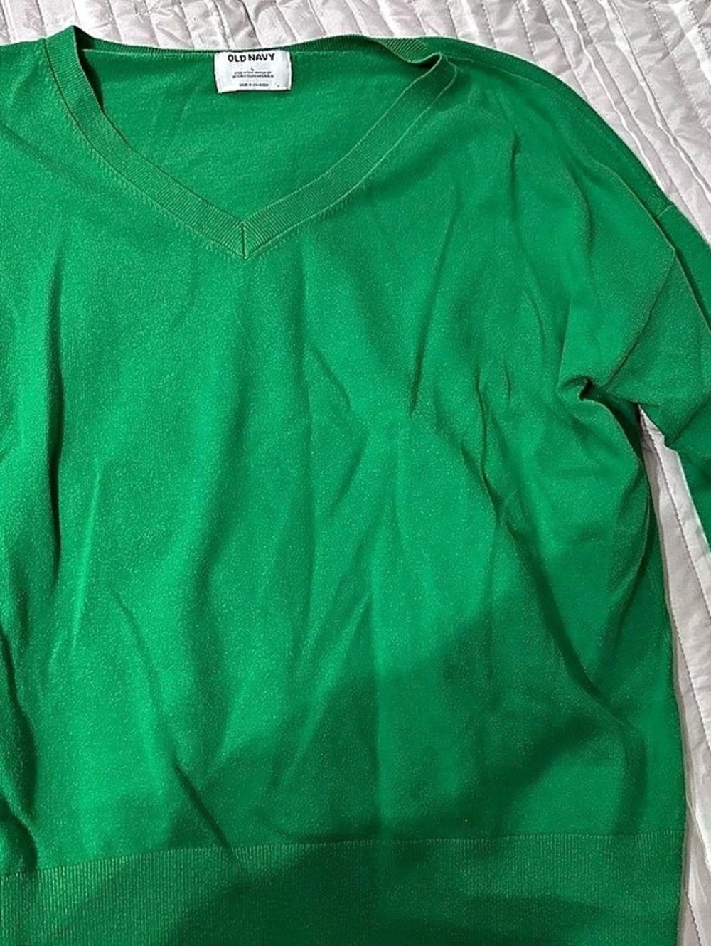 Old navy Green V-Neck Sweater Size Small